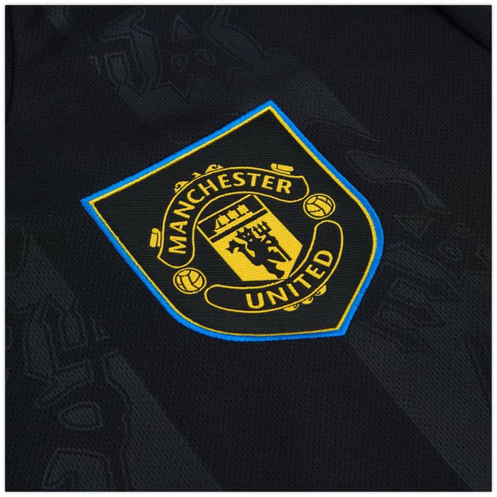 2025-26 Manchester United Third Shirt Mainoo #37