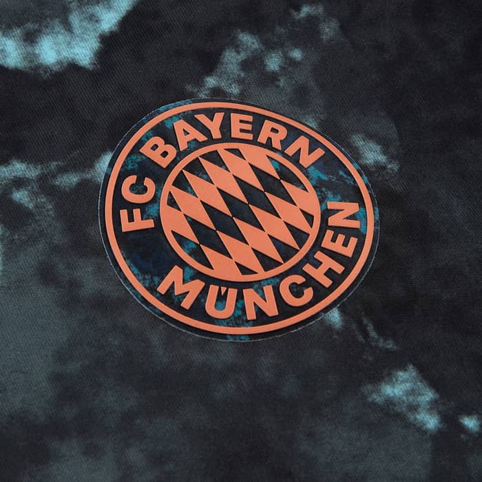 2024-25 Bayern Munich Away Shirt