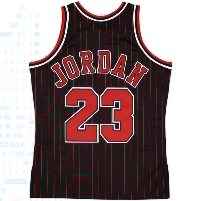 1995-96 Chicago Bulls Jordan #23 Mitchell & Ness Authentic Alternate Jersey (L)