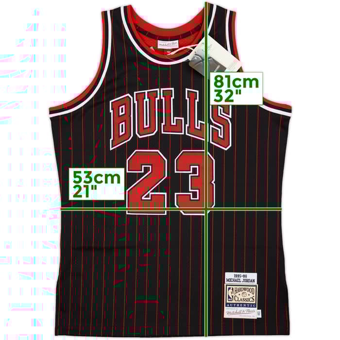 1995-96 Chicago Bulls Jordan #23 Mitchell & Ness Authentic Alternate Jersey (L)