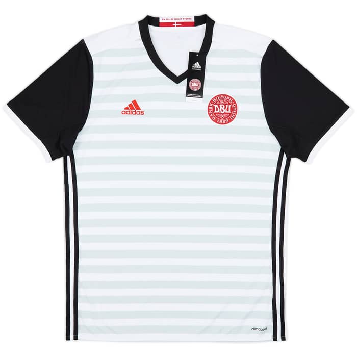 2015-16 Denmark Away Shirt (L)