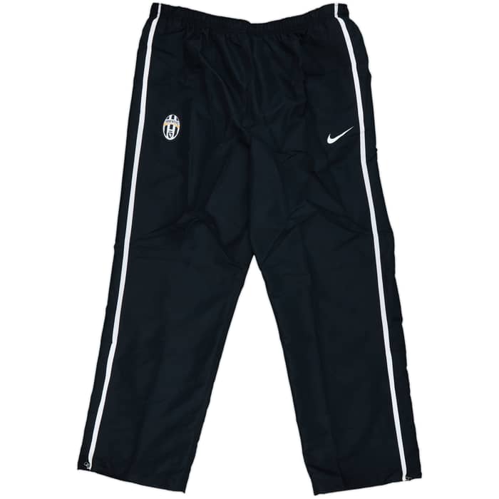 2010-11 Juventus Nike Tracksuit (XL)