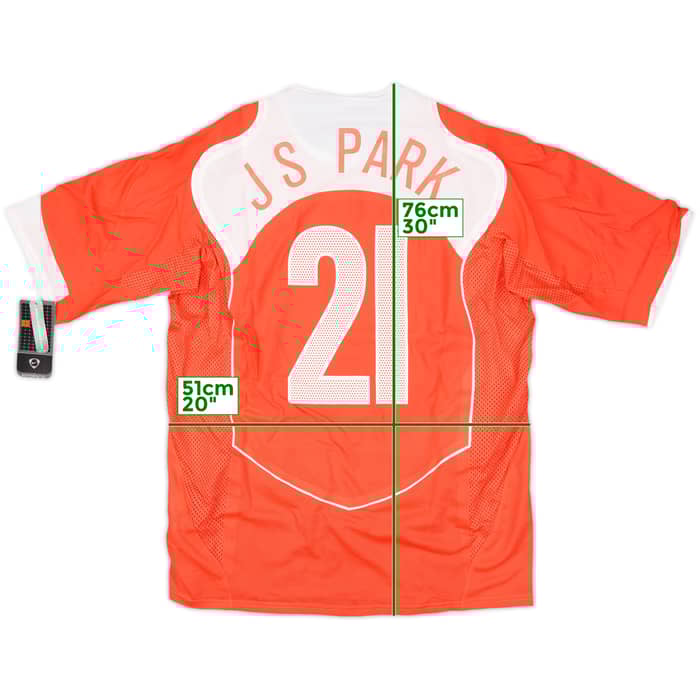 2004-06 South Korea Limited Edition Player Issue Home Shirt 2441/2500 J S Park #21 (L)