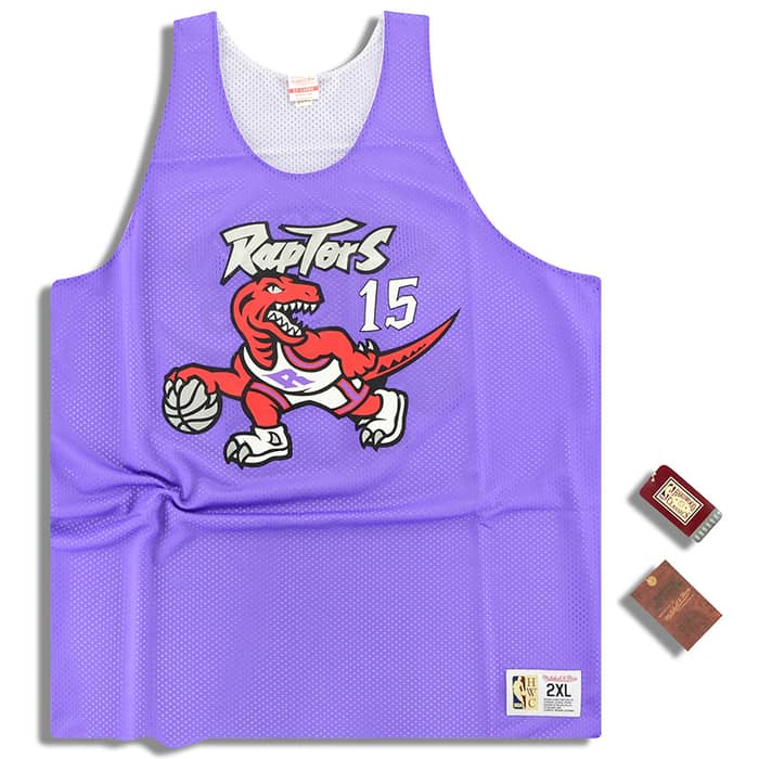 (Amazon) Mitchell & Ness Toronto Raptors Carter #15 Reversible Jersey