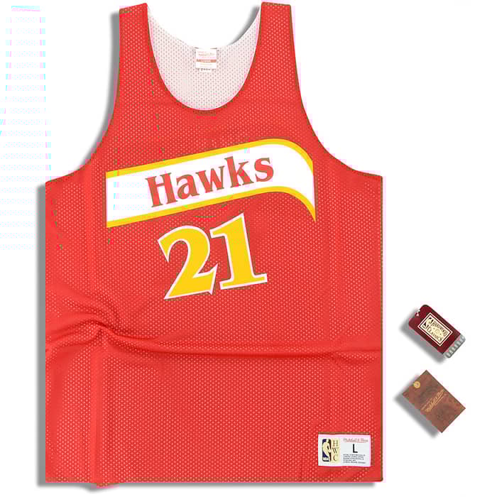 (Amazon) Mitchell & Ness Atlanta Hawks Wilkins #21 Reversible Jersey