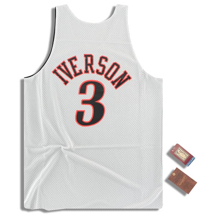 (Amazon) Mitchell & Ness Philadelphia 76ers Iverson #3 Reversible Jersey