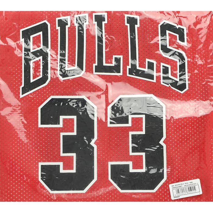 (Amazon) Mitchell & Ness Chicago Bulls Pippen #33 Reversible Jersey