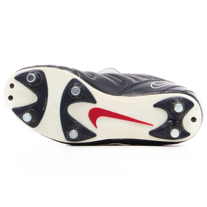 2000 Nike Tiempo 650 Football Boots *In Box* Kids SG13½