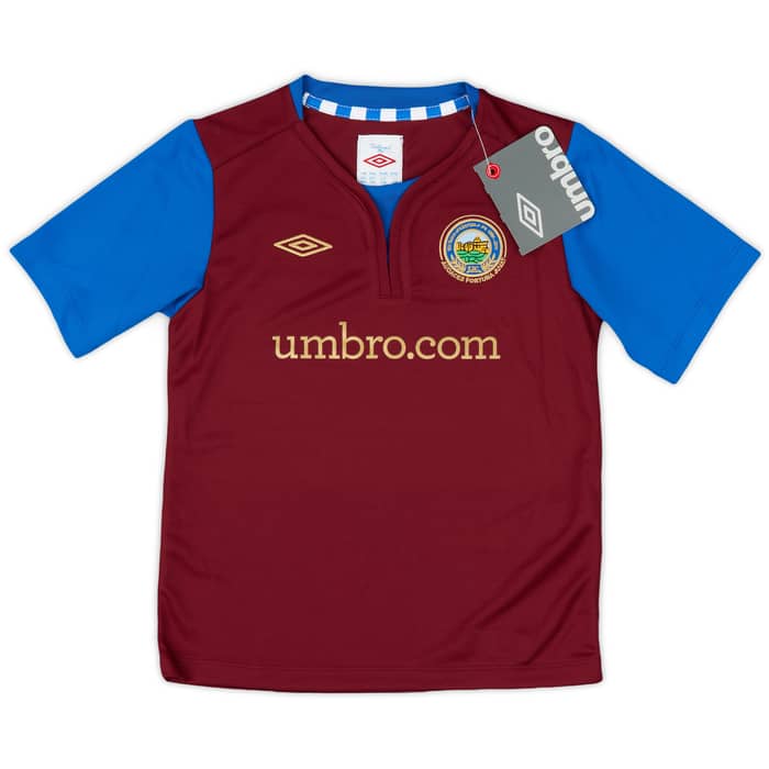 2011-12 Linfield Away Full Kit (6-7 Years)
