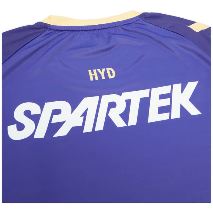 2022-23 Hyderabad FC Away Shirt