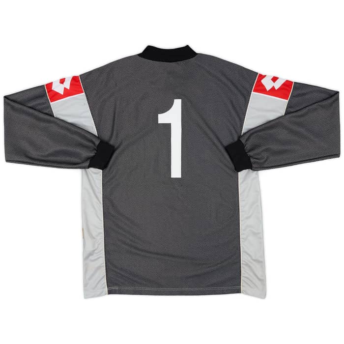 2000-01 Juventus GK Shirt #1 (XL)