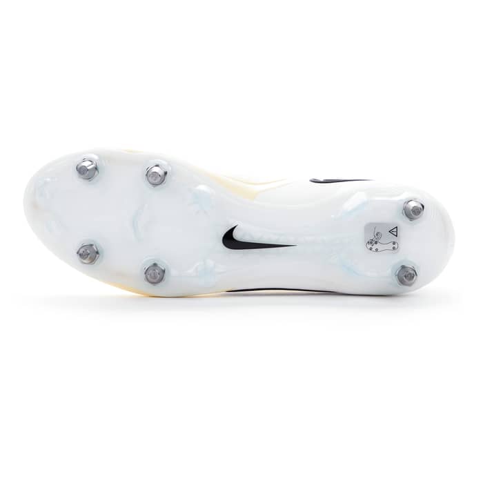 2023-24 Nike Tiempo Legend 10 Elite Football Boots - SG (UK 9.5)