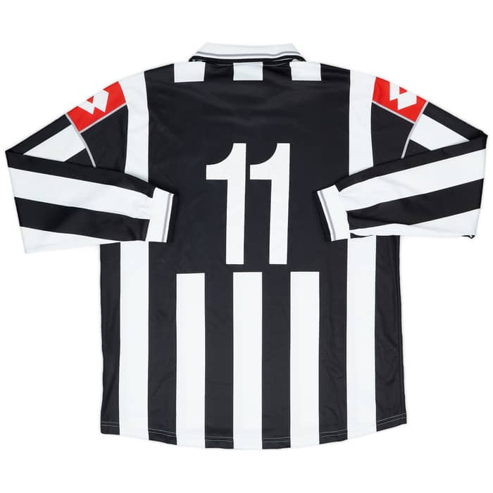 2000-01 Juventus Match Issue Home Shirt #11