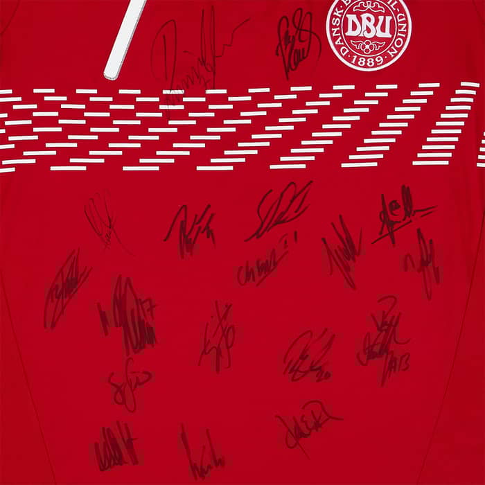 2010 Denmark Match Issue Signed Home Shirt Jensen #7 (v Senegal)