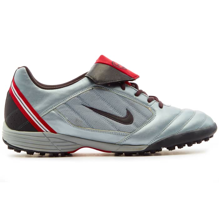 2003 Nike Romano Football Boots *In Box* CT 11½