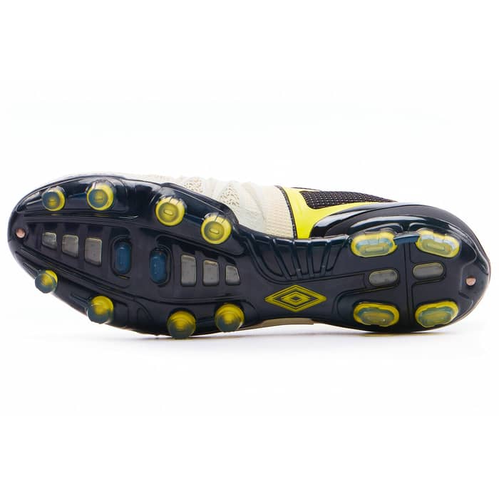 2015 Umbro UX-1 Concept Football Boots *In Box* FG 7