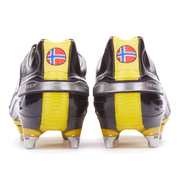 2010 adidas Player Issue Predator X Football Boots (Morten Gamst Pedersen) SG 7½