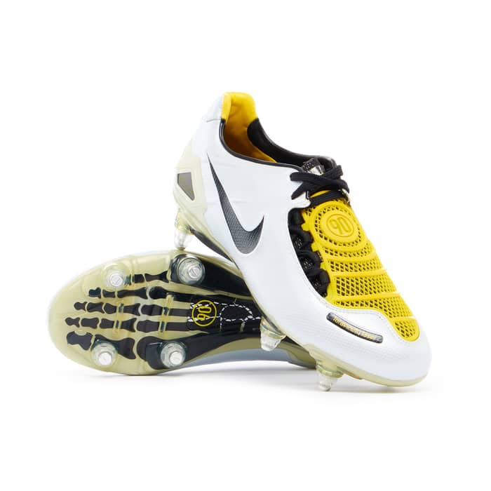 2008 Nike Total 90 Laser Football Boots *In Box* SG 6½