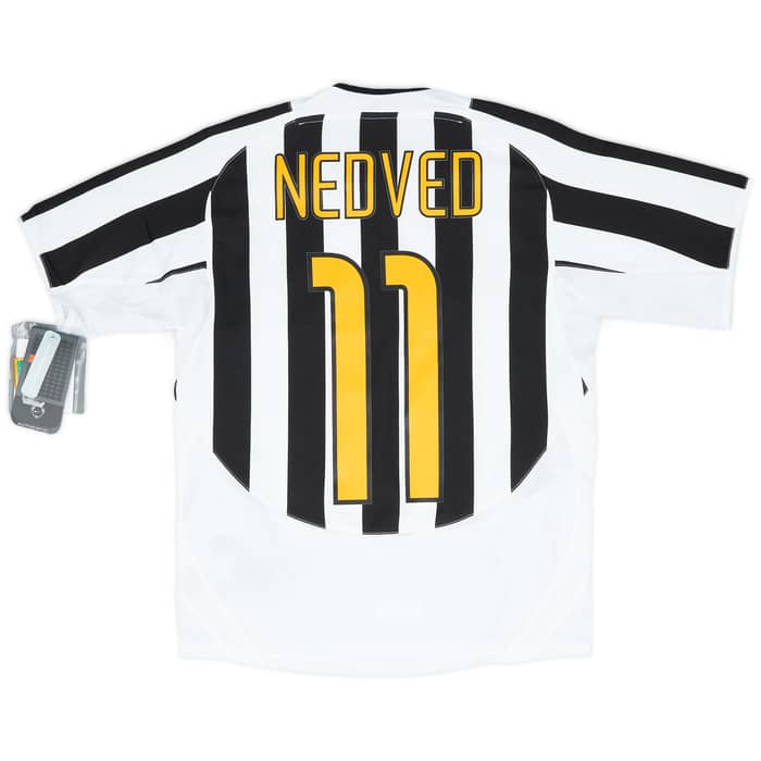 2003-04 Juventus Home Shirt Nedved #11 (L.Boys)
