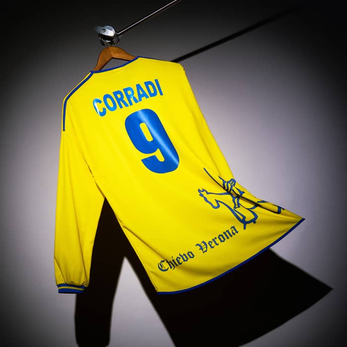 2001-02 Chievo Vérone Maillot Domicile ML Corradi #9 - 8/10 - (M)