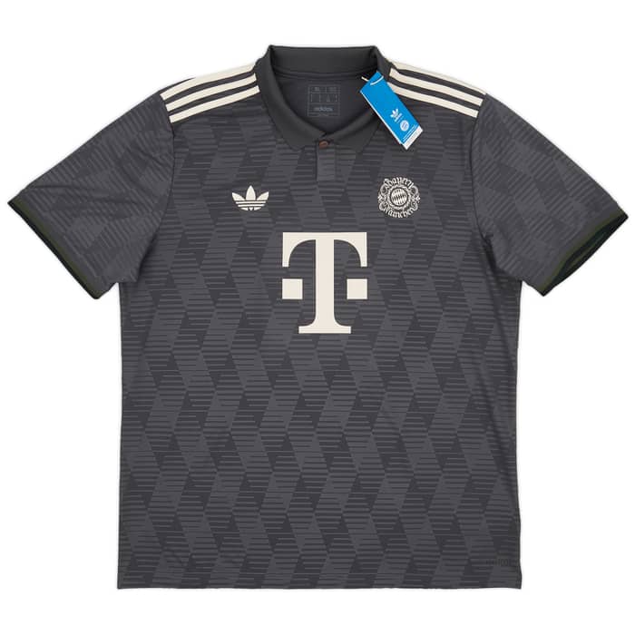 2024-25 Bayern Munich Special Edition Oktoberfest Shirt