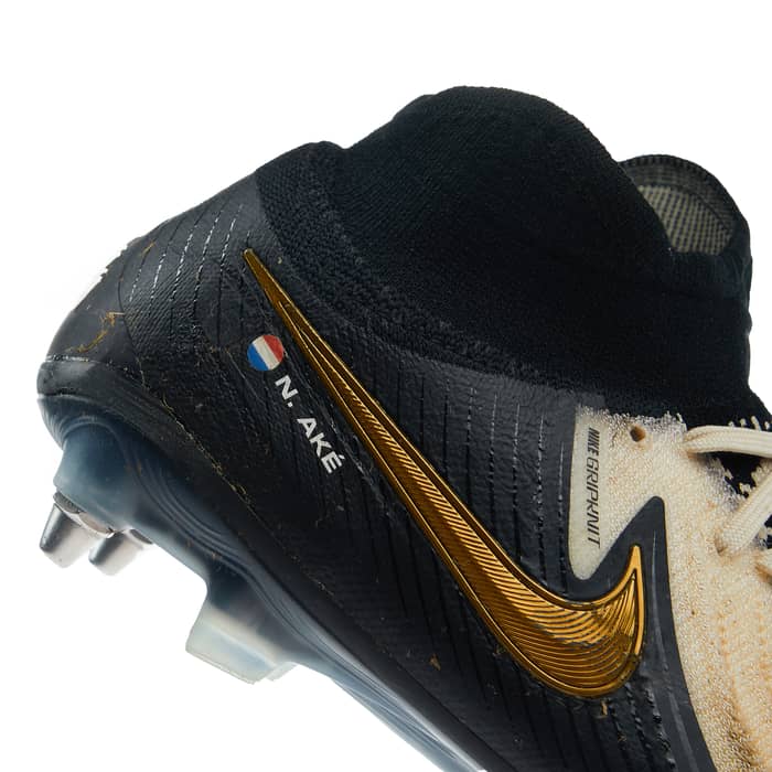 2023-24 Nike Player Issue Phantom II Luna Football Boots (Nathan Ake) - 3/10 - SG (UK 10)