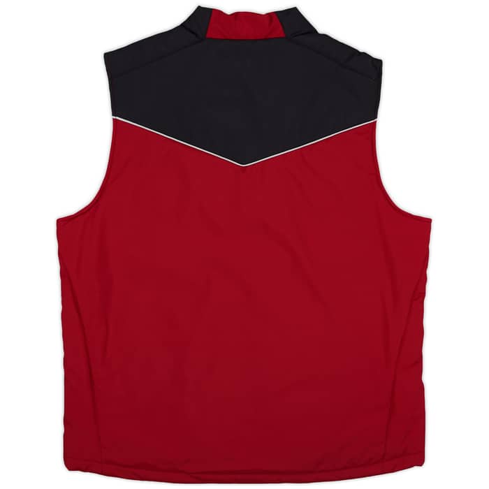 2022-23 Bayer Leverkusen Castore Travel Gilet
