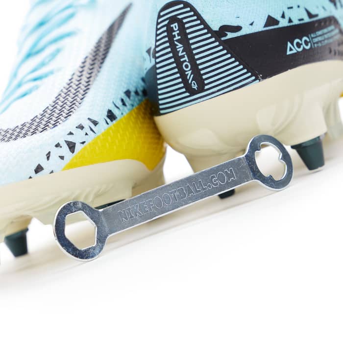 2022-23 Nike Phantom GT2 Elite Pro Football Boots - SG (UK 11)