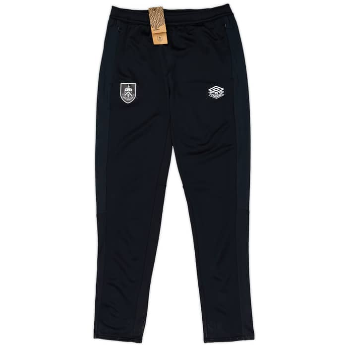 2023-24 Burnley Umbro Training Pants/Bottoms