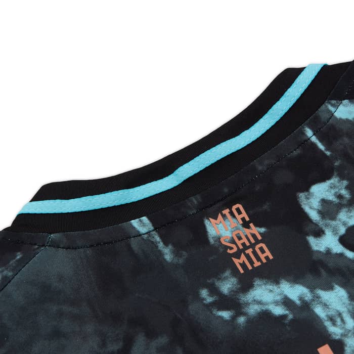 2024-25 Bayern Munich Away Shirt