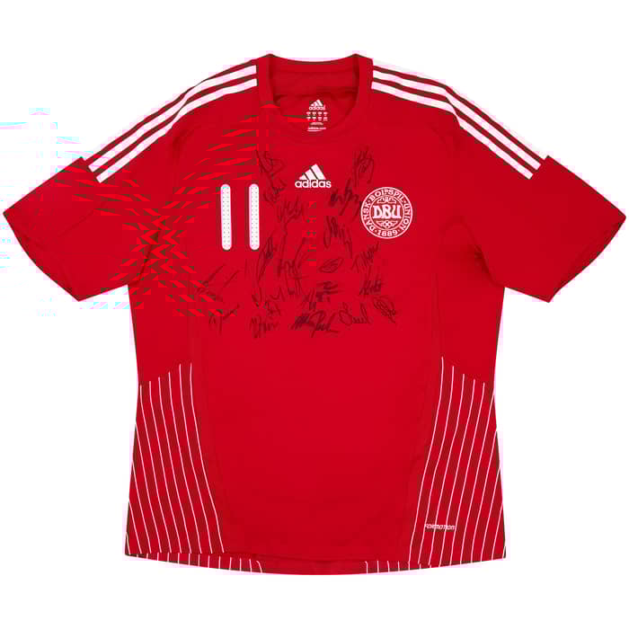 2008-10 Denmark Match Issue Signed Home Shirt #11