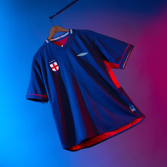 2002-04 England Away Shirt Beckham #7