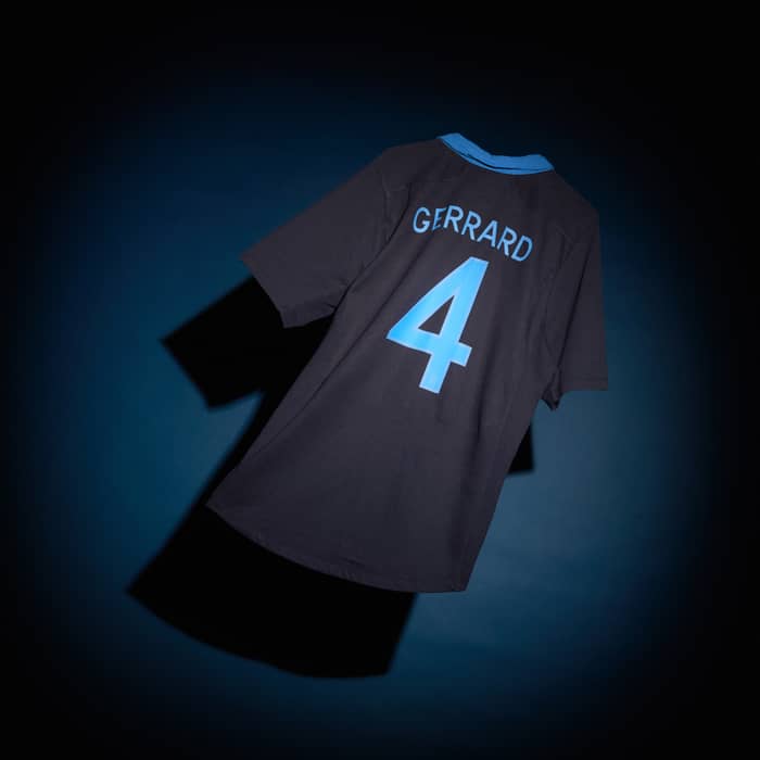 2011-12 England Away Shirt Gerrard #4 - 8/10 - (S)