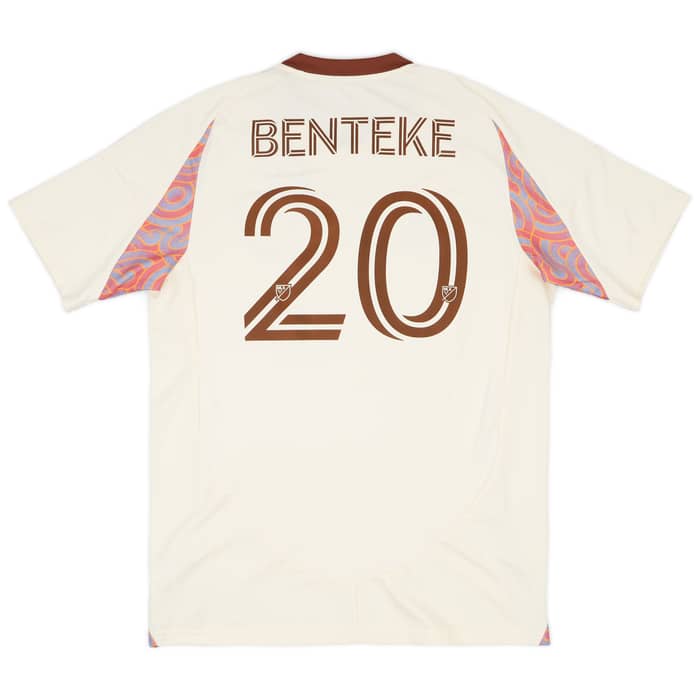 2025-26 DC United Away Shirt Benteke #20