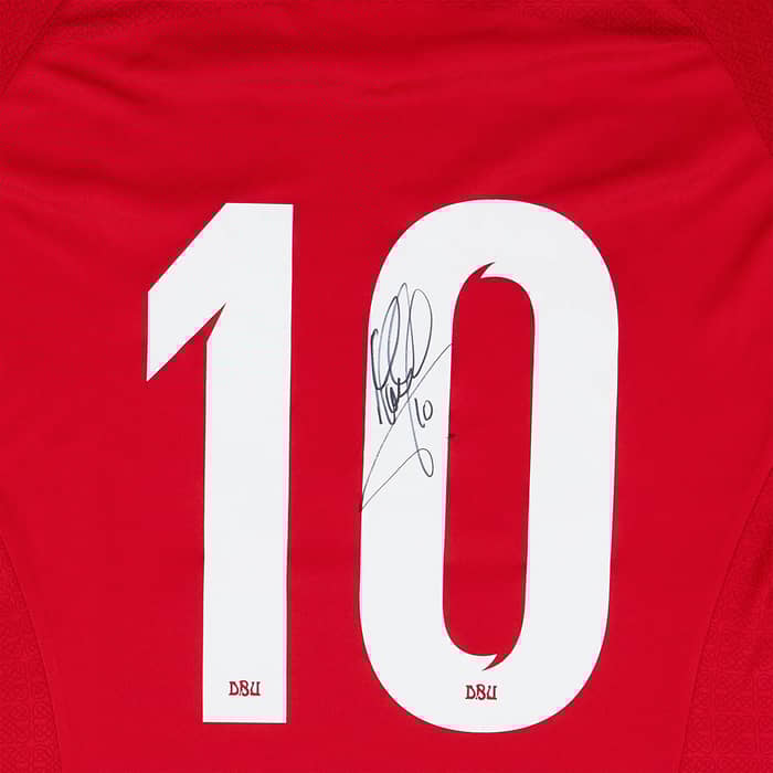 2016-17 Denmark Match Issue Signed Home Shirt #10