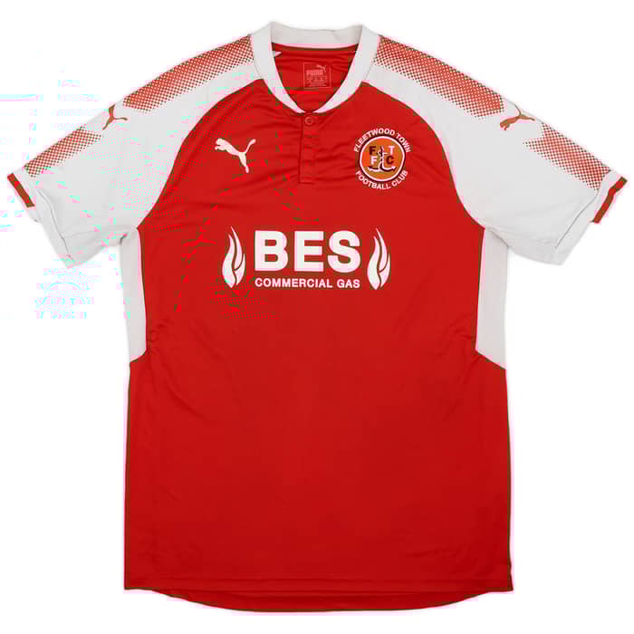 2017-18 Fleetwood Town Home Shirt Madden #17 - 6/10 - (L)