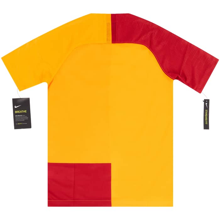 2018-19 Galatasaray Home Shirt M