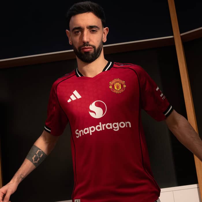 2025-26 Manchester United Home Shirt