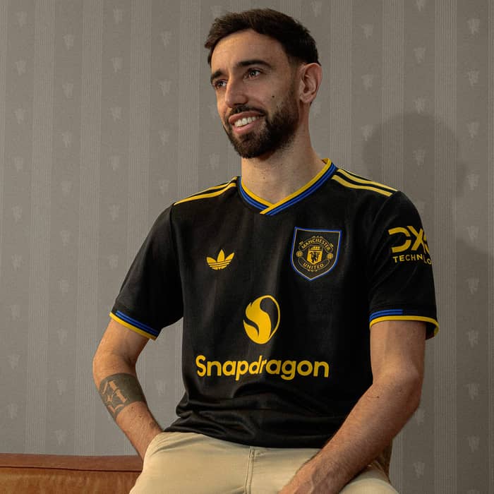 2025-26 Manchester United Third Shirt B.Fernandes #8