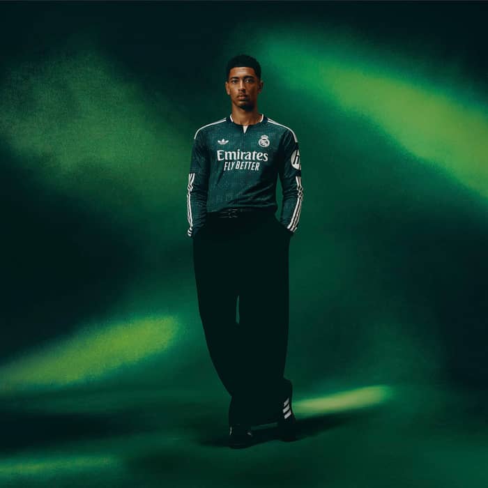 Camiseta de visitante de manga larga del Real Madrid 2026-27