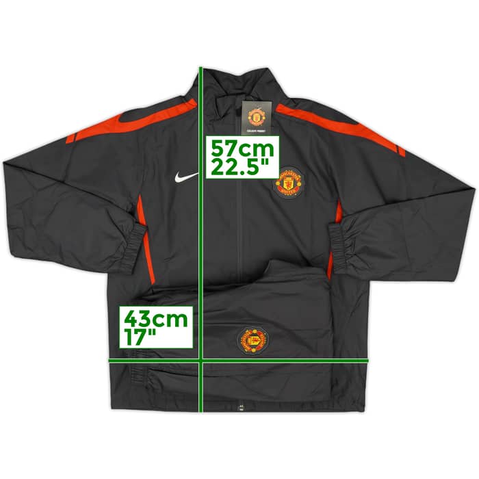 2010-11 Manchester United Tracksuit (L.Boys)
