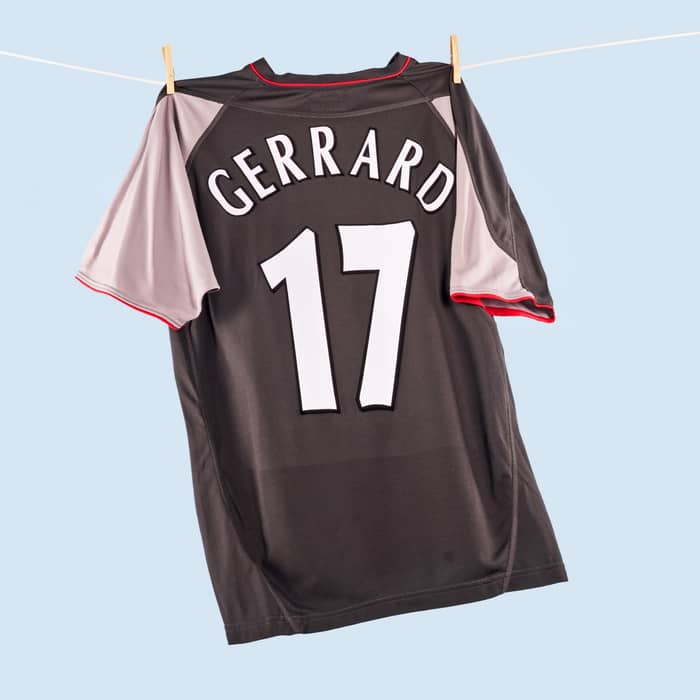 2002-04 Liverpool Away Shirt Gerrard #17