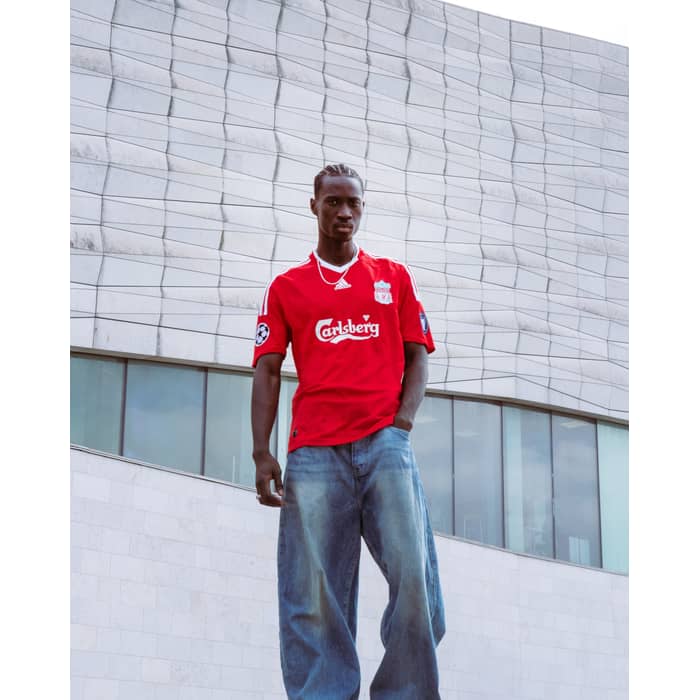 2008-10 Liverpool Home Shirt Gerrard #8