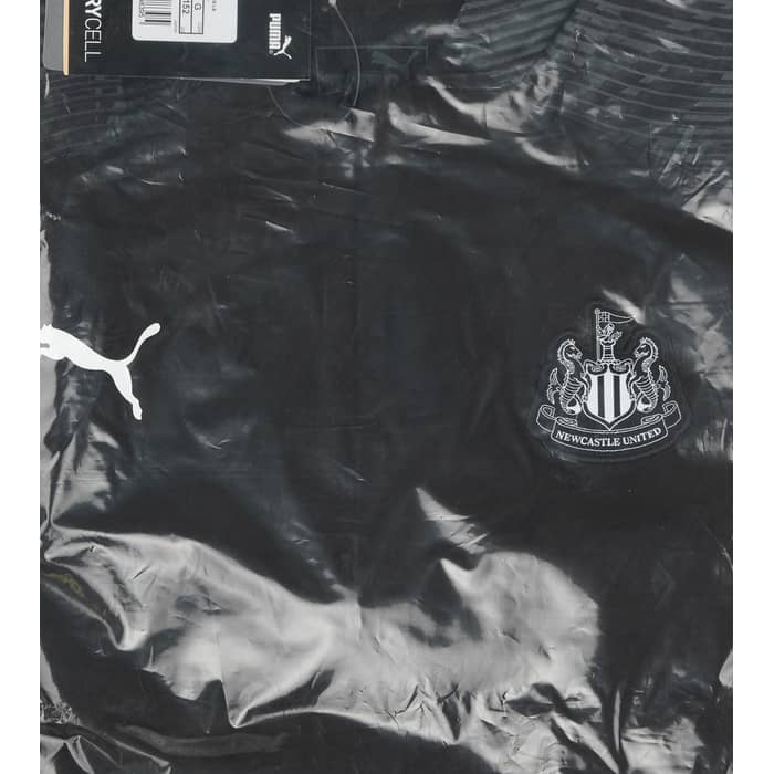 2019-20 Newcastle Puma 1/4 Zip Training Top - NEW - (KIDS)