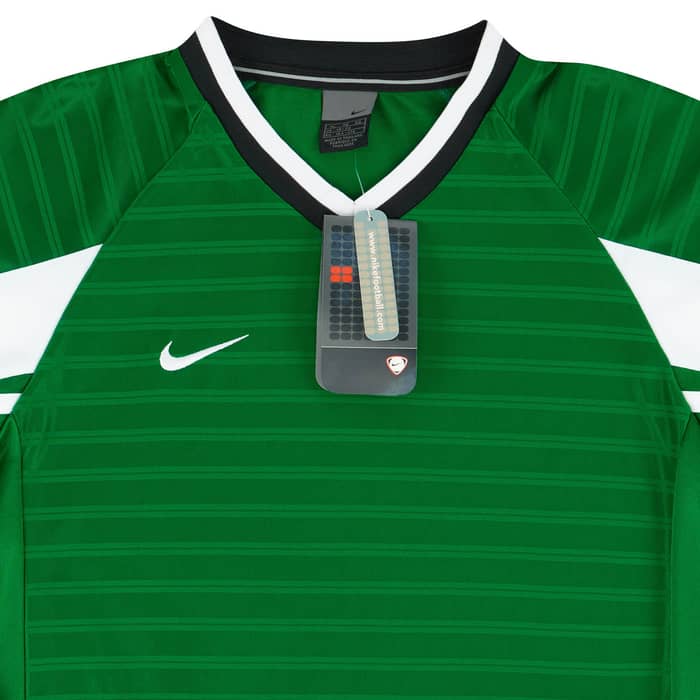 2001-02 Nike Template L/S Shirt (XL.Kids)
