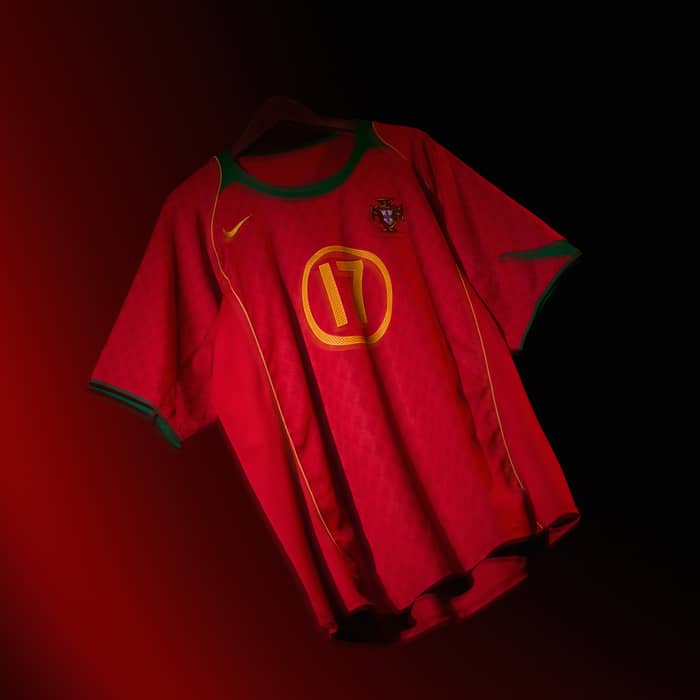 2004-06 Portugal Home Shirt C.Ronaldo #17 - 8/10 - (XL)