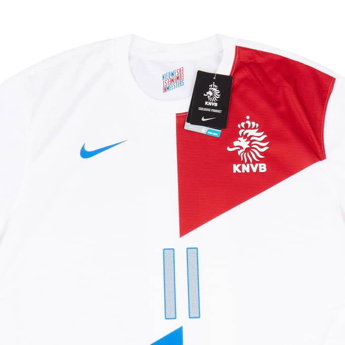 2013-14 Netherlands Away Shirt Robben #11
