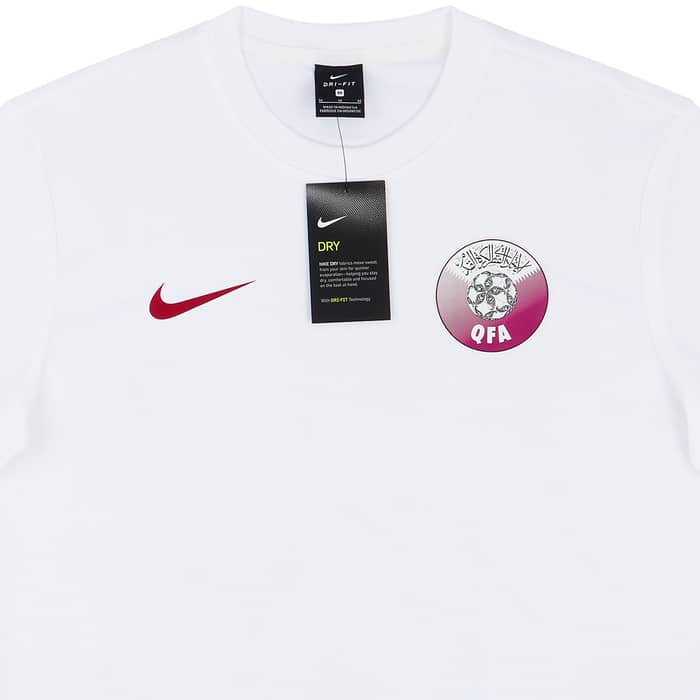 2016 Qatar Basic Away Shirt M
