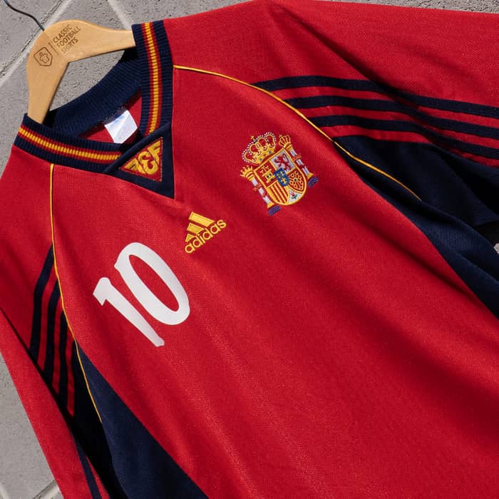 1998-99 Spain Home Shirt Raul #10