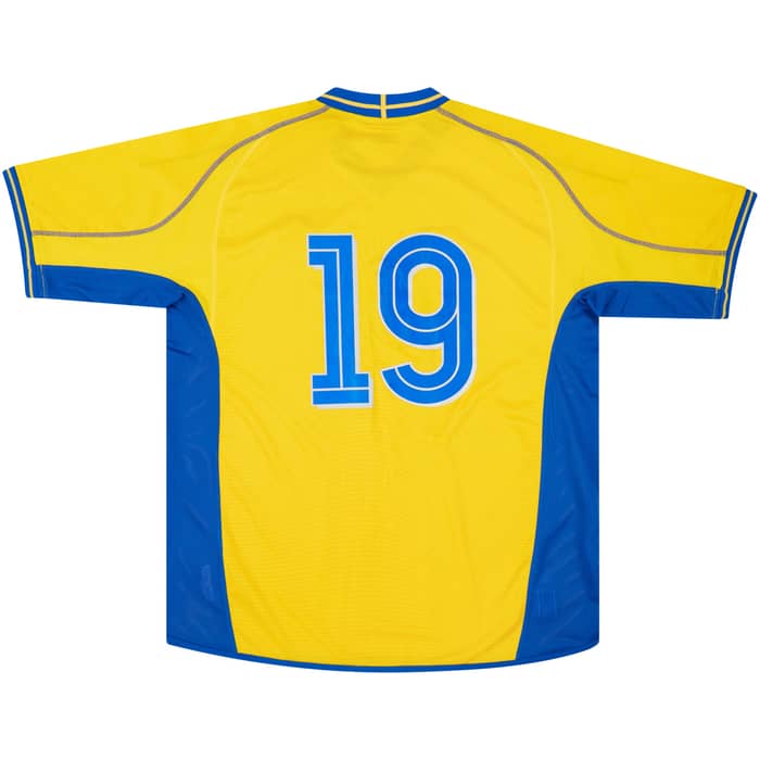 2003-04 Sweden Match Issue Home Shirt #19
